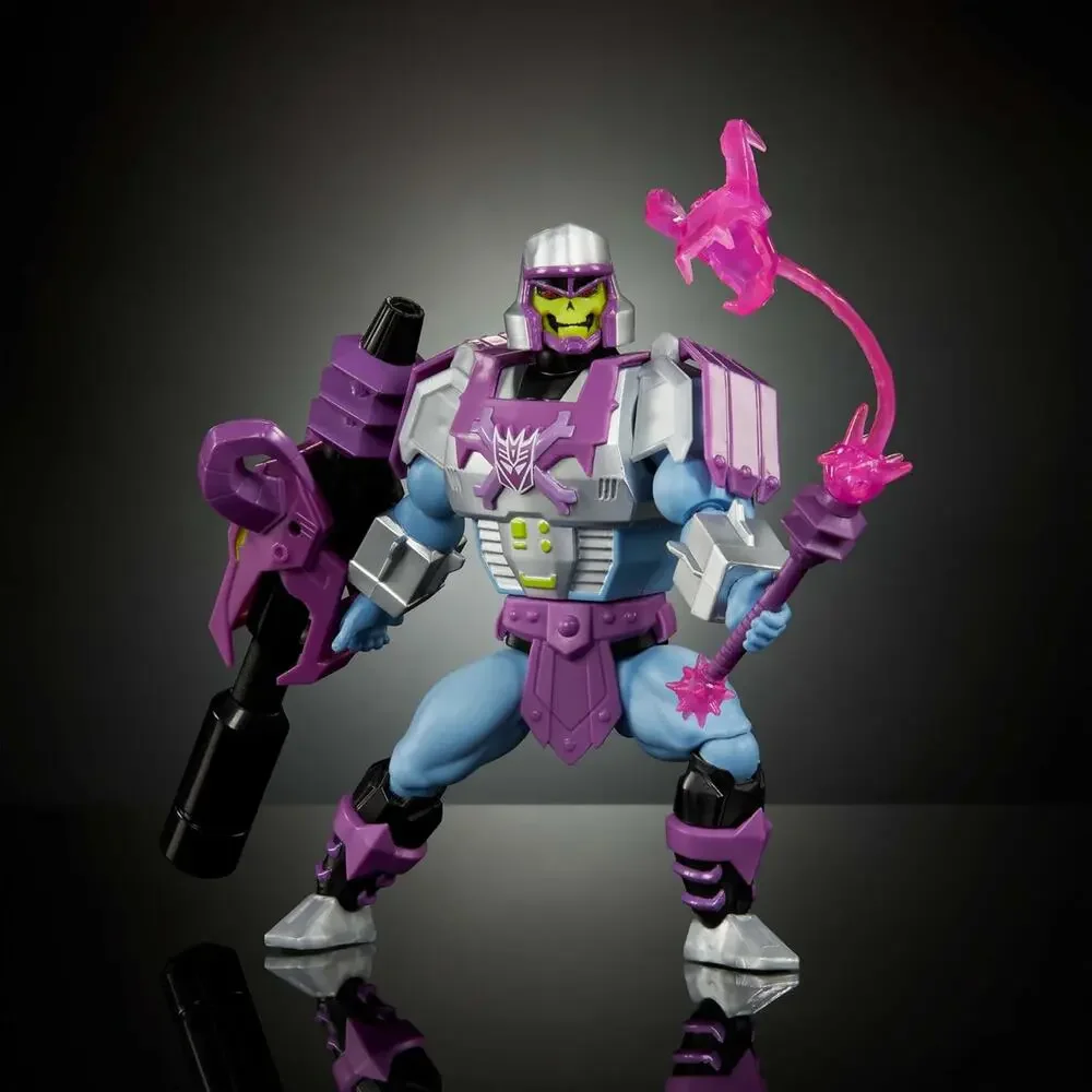 Masters of the Universe x Transformers Megatron Armor Skeletor NIB